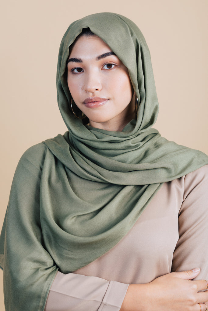 Riffle Green Demure Headscarf - SOFINAS
