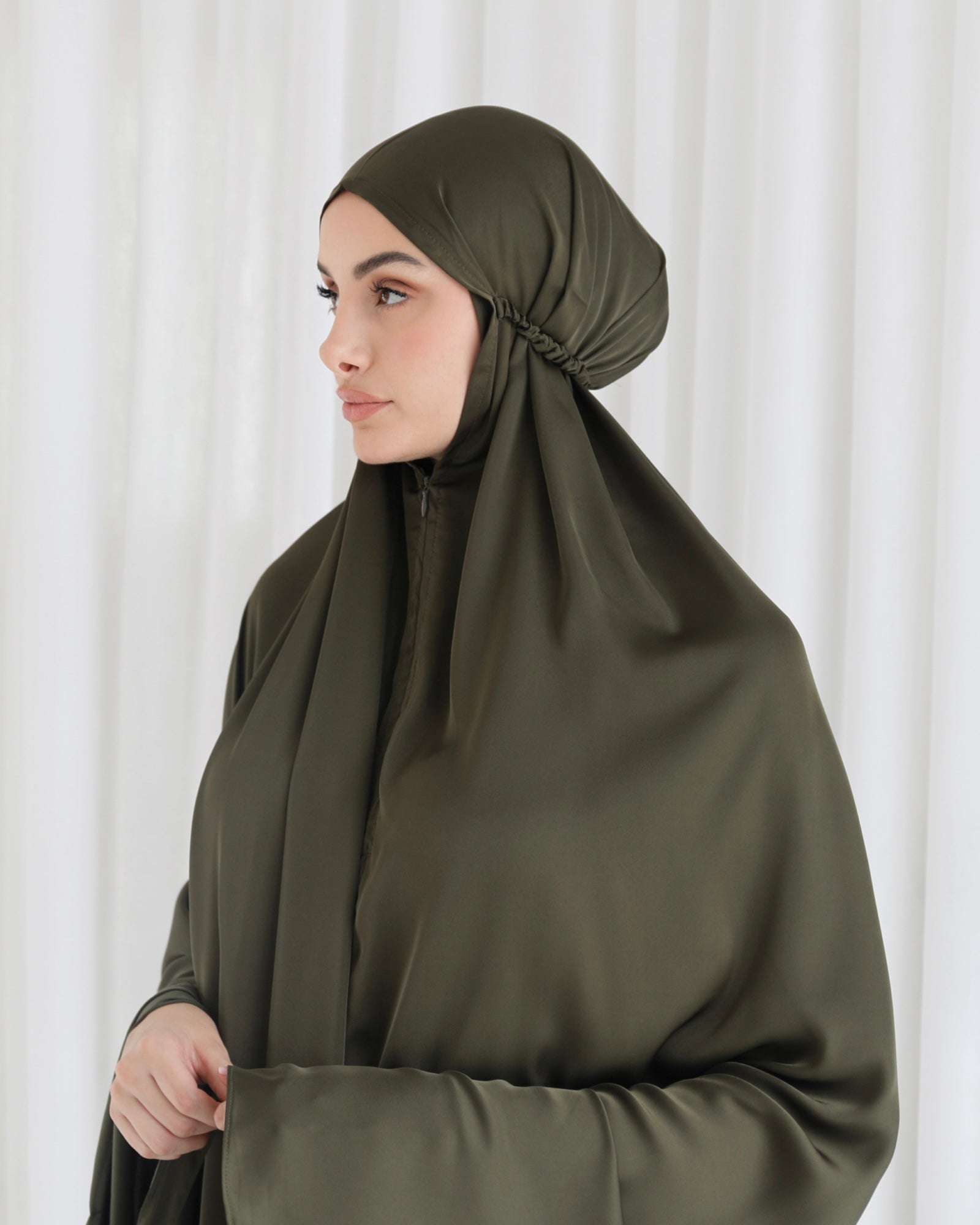 Amina Girls satin prayer set with matching bag Taupe