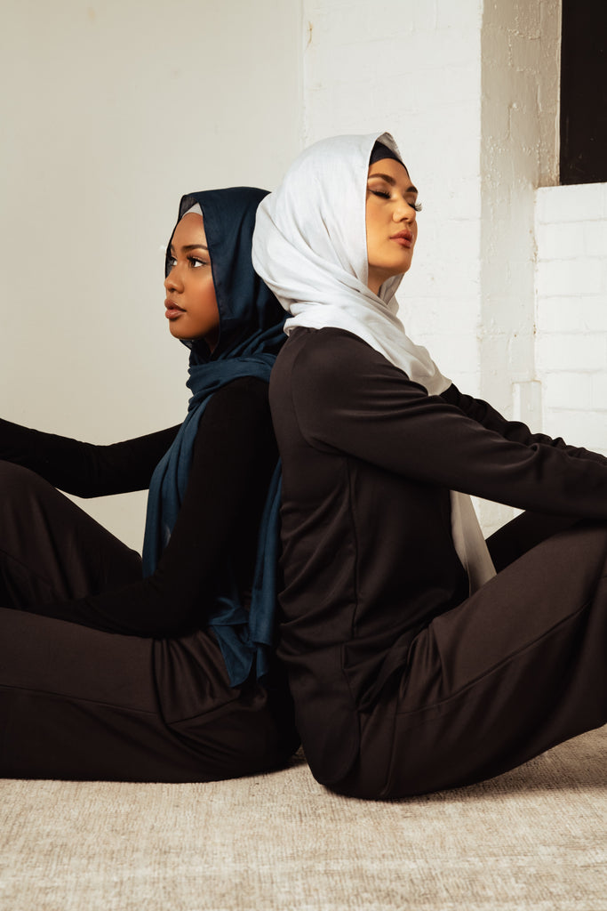 Mirage Grey Demure Headscarf - SOFINAS